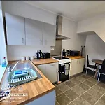 Warwick St By Prestige Properties Sa