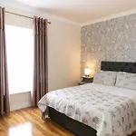 Swift Host 2 Bed 2 Baths With On-Street Free Parking