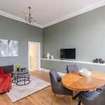 Dragon Suites Luxury Serviced Apartments At Albyn Place