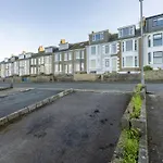 5 Chanel View, St Ives