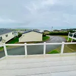 A Seaview Luxury Lodge At Kestral Haven