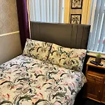 B&B Runway Blackpool - Minutes From Winter Gardens - Dog Friendly - Exceptionally Quiet - Very Close H&A Social Club (Adults Only)