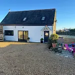 Goleufryn Abersoch Has The Main House And 2 Barns