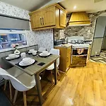 Golden Sands Holiday Home