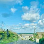 Porth Retreat - 3 Bedroom Self Catering Caravan Close To Porth Beach