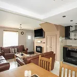 Cozy Cottage Retreat On Glan Gwna Holiday Park