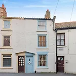 Poppy Cottage - Whitby