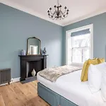 Dragon Suites Luxury Serviced Apartments At Albyn Place