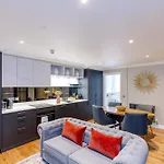 Dragon Suites Luxury Serviced Apartments At Albyn Place