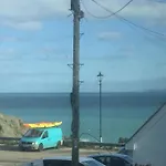 Double Room In House Close To Porthgwidden Beach
