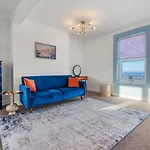 Seabreeze Morecambe Breathtakingly Spacious Stay