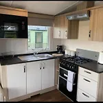 Modern Sea Viev Pet Friendly 2-Bed Static Caravan