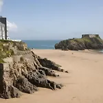 Hill Cottage