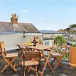 Pearl Cottage