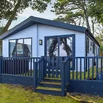 Stunning Cliff Top Cottage - Uk48809