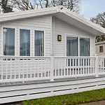 Pinehurst Lodge