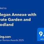 Hallegan Annexe With Private Garden And Woodland