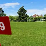 Laburnum Lodge