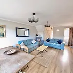 Rossetti Retreat