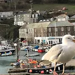 Mevagissey Boutique Flatlet With Sea And Countryside Views