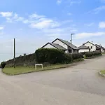 5-Bedroom Detached House With Amazing Sea Views