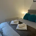 City Beach Airbnb Southend On Sea,