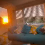 Kingsize Master Bedroom With En