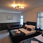 Serenity Holiday Apartments