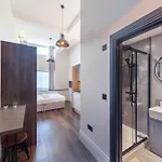 Stylish Studio Living In Central Hastings