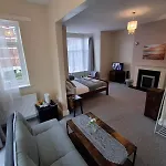 Inn By The Sea, Portsmouth - En Suite Rooms With Or Without Sea View
