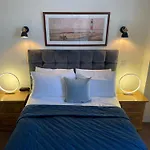 The Red Lion Hotel