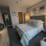 Hesketh Hotel