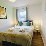 4Br Modern Ormeau House