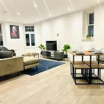 Spacious Margate Apartment- Beach Arts&High Street