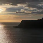 The Alexander - Seaside Hideaway (Adults Only)