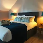 Titanic Guest Boutique, 4-Star Accommodation