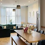 Titanic Guest Boutique, 4-Star Accommodation