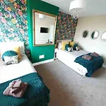 Ocean Suites Hot Tub - Sleeps 11