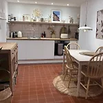 Cosy, Convenient Flat In Falmouth