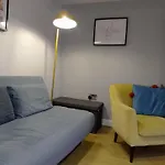 17 South Street Top Flat