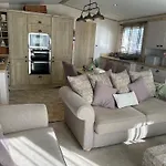 Summer Days At Seven Bays Padstow
