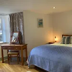 Wynnstay Apartment, Harbour And Mountain Views