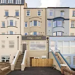 Apartment 3, King'S Court