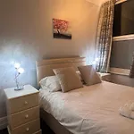 Sunnydene - Large Home - Great Yarmouth - Sleeps 20