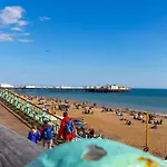 Brighton Heights With Sea Views