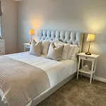 Kintyre Apartment