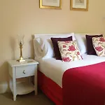 Buckley Farmhouse B & B