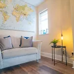 Birkdale Retreat