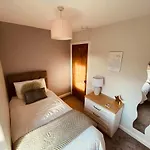 Delightful 3 Bedroom Cottage In Haverigg