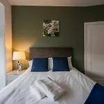 Buckingham House Horizon Stays